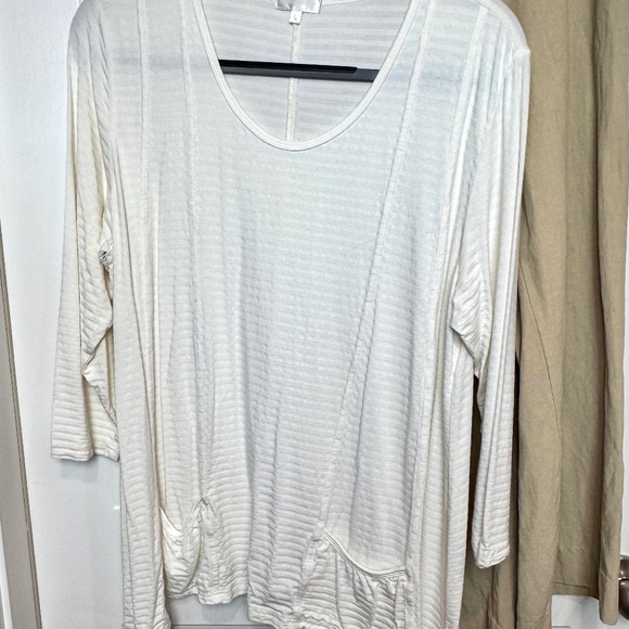 Collection of 3 Pcs from PureJill, Coldwater Creek and Heartstring Sz L - Picture 4 of 13